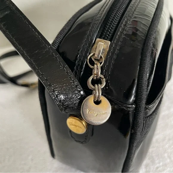 Salvatore Ferragamo Vintage Crossbody Bag Enamel Shoulder Vara - Picture 6 of 16
